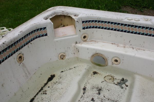 Hot Tub Removal in Oconomowoc